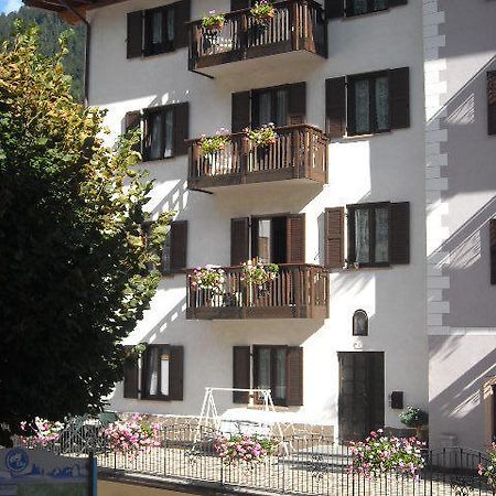 Appartamenti Donini Marco Molveno Exteriör bild
